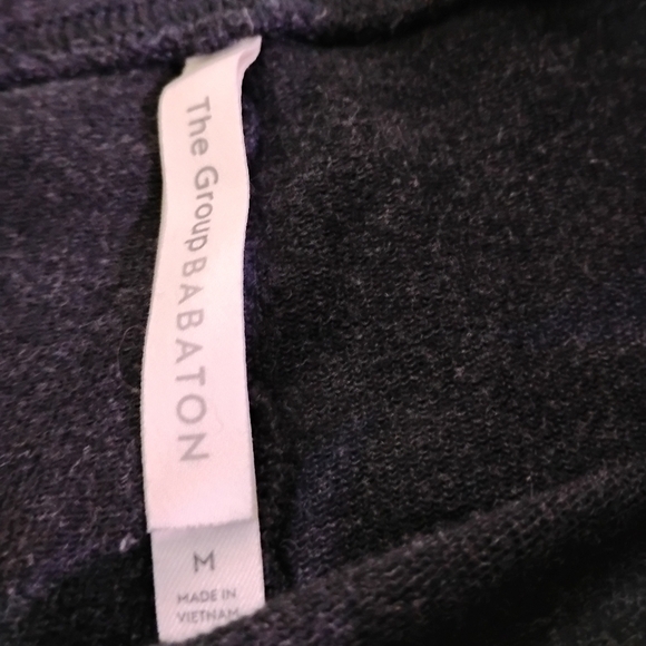 2 Shorts 1 Price. Aritzia Babaton Black Shorts and Gray Shorts - Picture 4 of 4